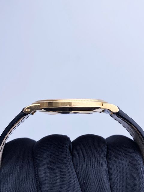 Patek Philippe Calatrava 5119R-001 Image 5